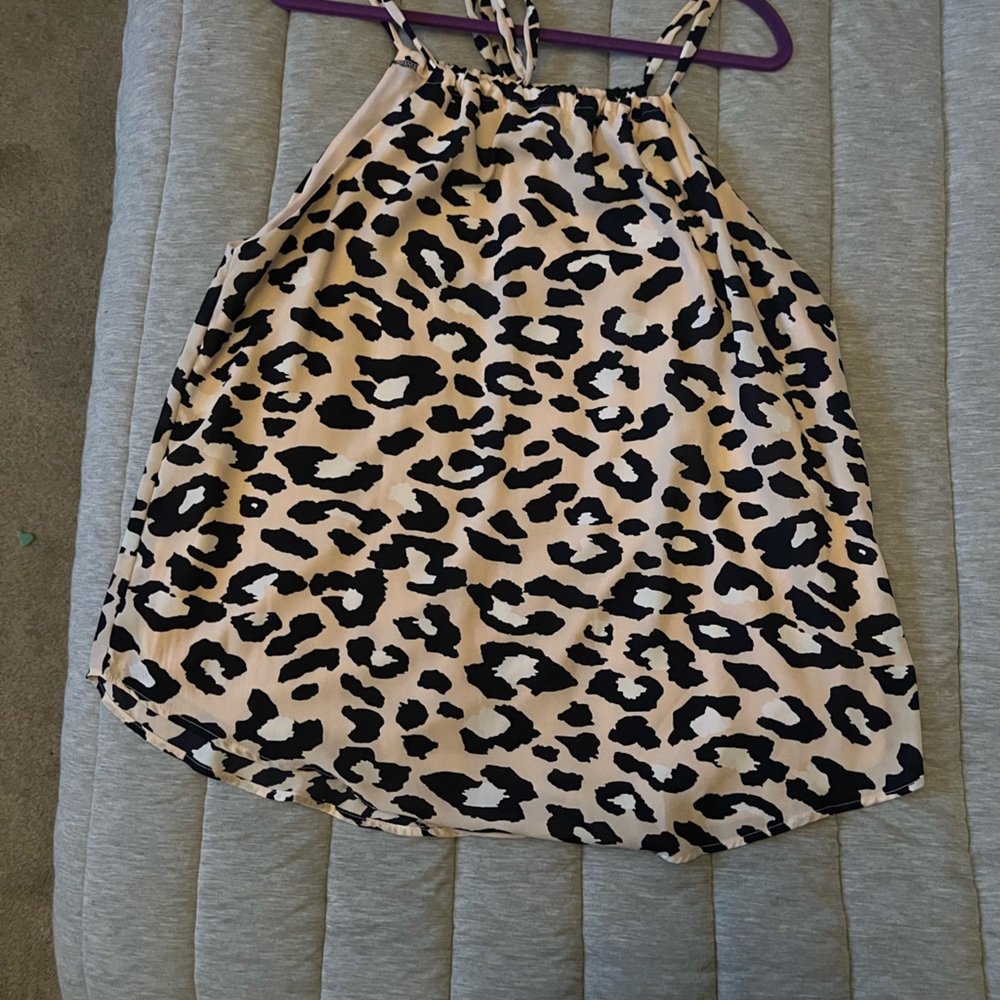 Halter Leopard Tank